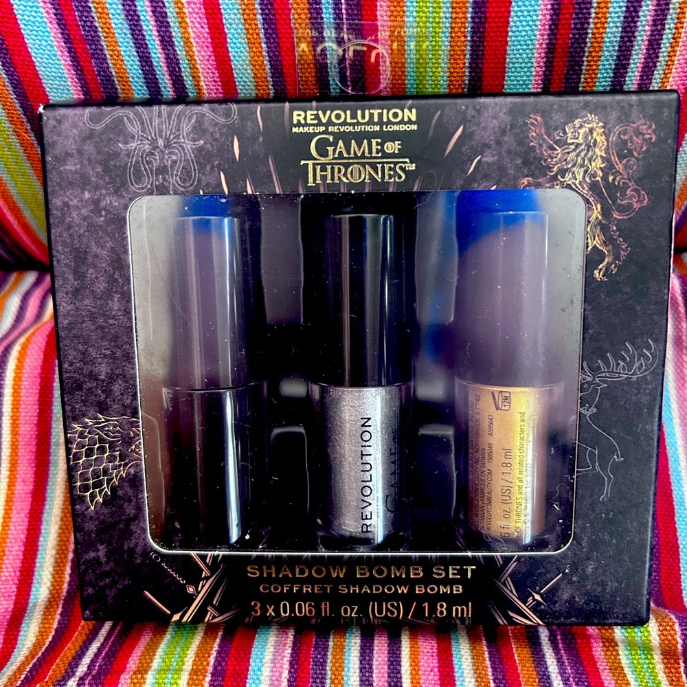 GAME OF THRONES LIQUID SHADOW BOMBS BY REVOLUTION!